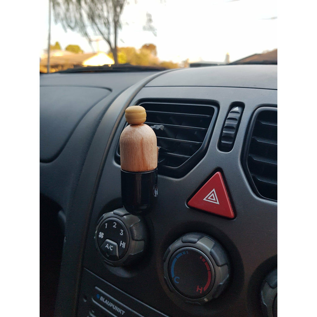 Clip In Car Diffuser with Essential Oils - 3PM Pick me Up - LivEssence